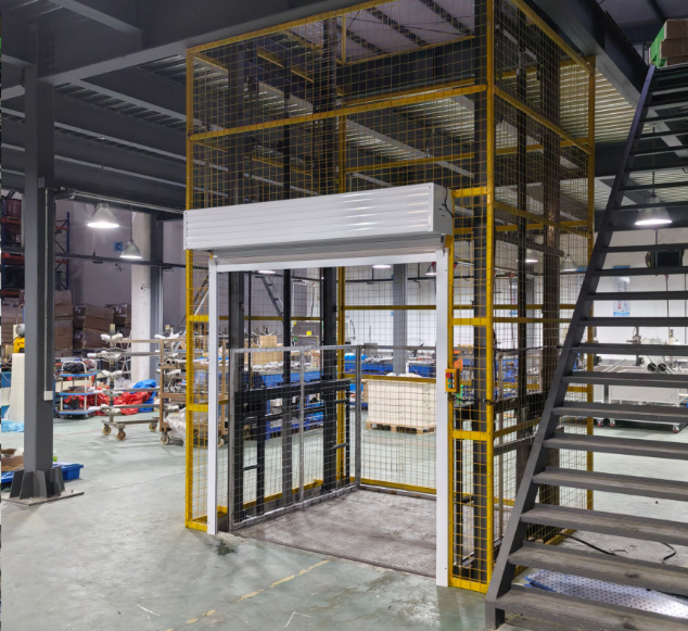 连城食品厂物料提升